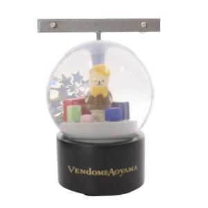 ダイヤモンド キャトル ピアス ダイヤモンド K18 スノードーム付き