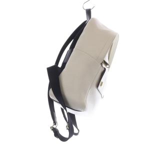 FURLA リュック レザー バイカラー ロゴ 白 ホワイト