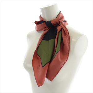 MARGARET HOWELL スカーフ グラフィカル 手縫い 正方形 絹 シルク 赤 レッド 黒 ブラック 緑 /AS OS