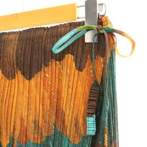 PLEATS PLEASE ISSEY MIYAKE イッセイミヤケ 03年 フェザー柄  プリーツ ラップスカート 3 マルチカラー