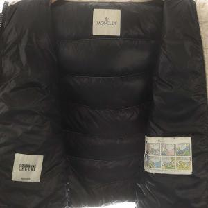 MONCLER SERINDE GIUBBOTTO ダウンジャケット 0 ベージュ