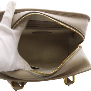 J&M DAVIDSON MIA CUBE ハンドバッグ グレージュ 31982090