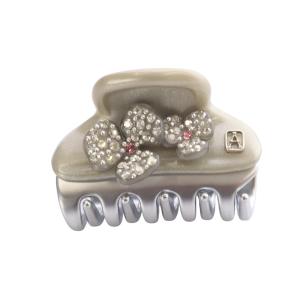 ダブル カメリア ミニヘアクリップ ロゴ シルバー色 /SR37