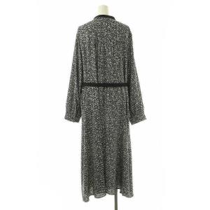 23区 24AW 【吸水速乾/UVケア/防シワ性】 シャドージオメトリックプリントワンピース