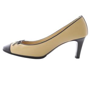 CHANEL バイカラー ココマーク パンプス 22.5cm べージュ ブラック