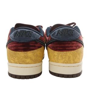 NIKE SB Dunk Low Pro City of Cinema/Celestial Gold and Dark