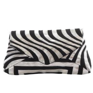 クラッチバッグ ブラック シルバーカラー