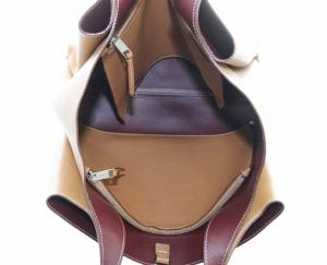 TOD'S XBWAPAF 9300 QRI トートバッグ チャーム付き ブラウン
