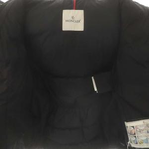MONCLER SANGLIER フード ダウン ジャケット 1 ブラック