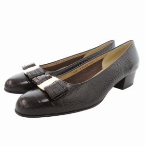 美品 パンプス シューズ ヴァラリボン クロコダイル 型押しレザー 7 24.5cm こげ茶 ダークブラウン