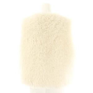 yori 23AW ショートカールファーチョッキ ベスト フェイクファー 中綿 F オフホワイト /ES OS