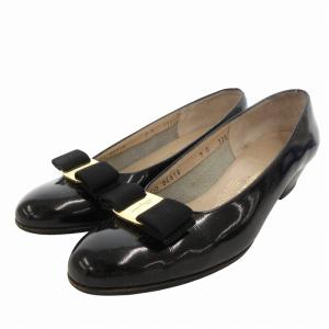 ヴァラリボン パンプス シューズ エナメル 7 B 黒 ブラック /FF