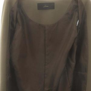 Liesse ノーカラージレ ベスト 茶 /MI OS