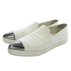 miumiu メタルトゥキャップ フラットシューズ スリッポン レザー 36 23cm 白 ホワイト /SR33