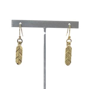 ピアス フェザーモチーフ ゴールド色 /YO22