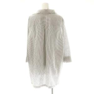 23区 vingt-trois ストライプ七分袖スキッパーシャツ 大きいサイズ 46 グレー オフホワイト /DO