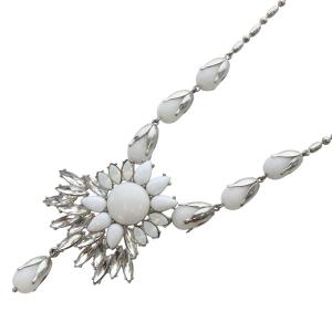 ネックレス ペンダント フラワーモチーフ ビジュー シルバー色 /YO3