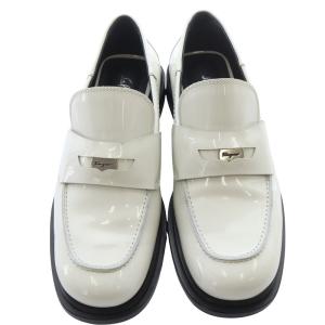 Salvatore Ferragamo パテントレザー コインローファー 6.5 白 ホワイト /SR7
