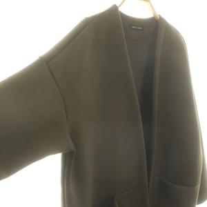 TRAVAIL MANUEL クッションダンボール エアコート ノーカラーコート カーキ /DF OS