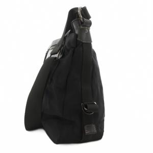 agnes b. ボヤージュ VOYAGE VUMOM-02 ショルダーバッグ 斜め掛け クロスボディ ロゴ ナイロン レザー