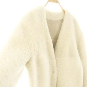 Grace Class ノーカラームートンコート 34 オフホワイト