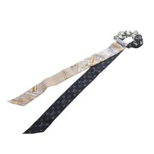 LOUIS VUITTON モノグラム スカーフ付きシュシュ ブラック ライトパープル ホワイト M68951