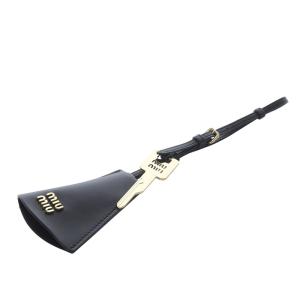 miumiu キーチャーム付き レザー トリック バッグチャーム ブラック