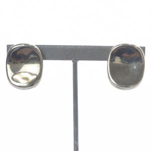 SIMA ピアス スクエアモチーフ シルバー色 /YO22 SH