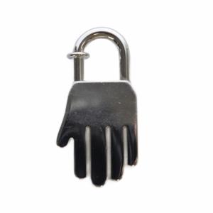 HERMES ANNEE DE LA MAIN 2002年 ハンドモチーフ カデナ チャーム シルバーカラー