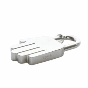 HERMES ANNEE DE LA MAIN 2002年 ハンドモチーフ カデナ チャーム シルバーカラー
