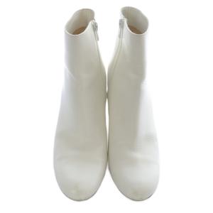 Christian Louboutin スタッズ ショートブーツ 39.5 ホワイト