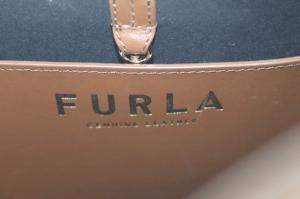 FURLA GILDA M 2WAY バッグ ハンドバッグ ショルダーバッグ 斜め掛け レザー ブラウン /YO10