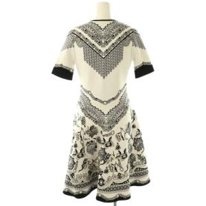 ETRO 総柄Vネック半袖ニットワンピース 膝丈 38 白 黒 /NR OS
