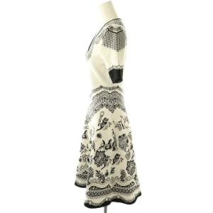 ETRO 総柄Vネック半袖ニットワンピース 膝丈 38 白 黒 /NR OS