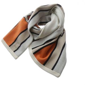 マフラー ロゴ刺繍 ウール ライトグレー