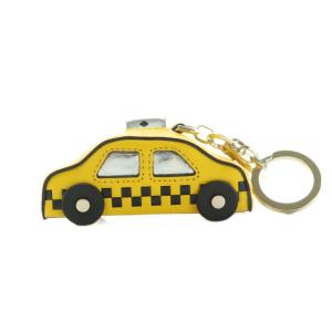 オン ア ロール タクシー キーチェーン チャーム レザー 黄色 黒 /MI OS