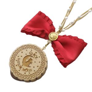セーラームーン ビスケット ネックレス ペンダント リボン 赤 レッド ベージュ ゴールド色 /SR
