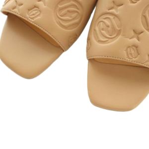 DIANA ハッピーモノグラム スライドサンダル 型押し L 24.0-24.5cm ベージュ /MI OS SH