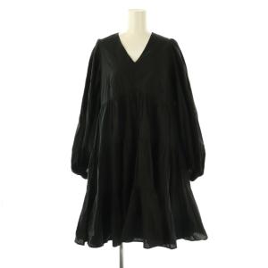 エンジェルのミニドレス ワンピース ブラック