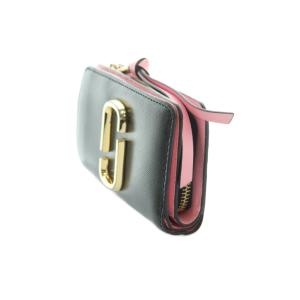 MARC JACOBS スナップショット コンパクトウォレット 財布 二つ折り L字ファスナー 小銭入れ 黒 ブラック ゴールドカラー
