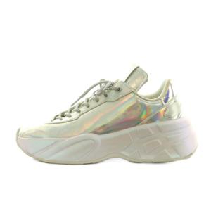 × シンデレラ 世界800足限定 P-TRAINER PRZM PURE スニーカー シューズ ホログラム
