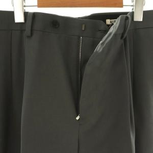AURALEE 25AW LIGHT WOOL MAX GABARDINE TWO-TUCK SLACKS