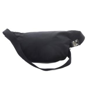 GIVENCHY ESSENTIAL U BUMBAG ボディバッグ ブラック