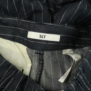 SLY 25SS CUT OUT L/W DENIM FLARE デニムパンツ フレア カットオフ ストライプ