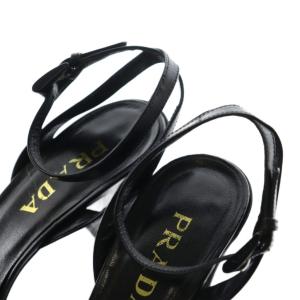 PRADA サンダル チャンキーヒール ストラップ 38.5 黒 ブラック /AQ OS
