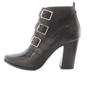 ショートブーツ レザー ハイヒール 34.5 黒 ブラック /SR