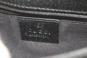 GUCCI ボディバッグ GGキャンバス ブラック 131236