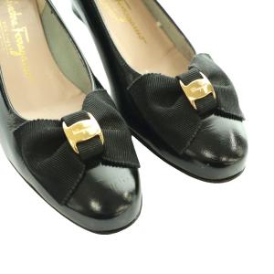Salvatore Ferragamo リボンパンプス レザー 7 黒 ブラック /SS OS