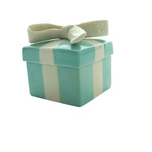 TIFFANY&Co. ジュエリーケース 小物入れ ライトブルー 白 ホワイト /SS OS OH