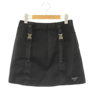 Re Nylon トライアングルロゴスカート 36S ブラック 21H875